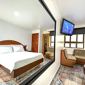Lavid Kennedy Hotel Bogota